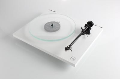 Rega Planar 2 (P2) Turntable - White Gloss