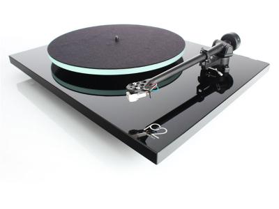 Rega Planar 2 (P2) Turntable - Black Gloss