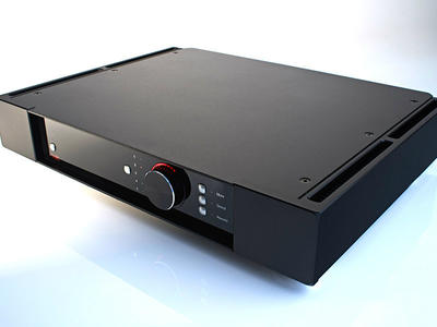 REGA Elicit-R Amplifier